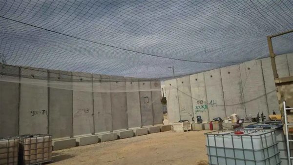 بحجم 20 ملعبا، جيش الاحتلال يستخدم الشباك لمواجهة مسيرات حزب الله