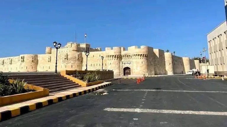 استعدادات الإسكندرية لاستقبال السيسي وماكرون