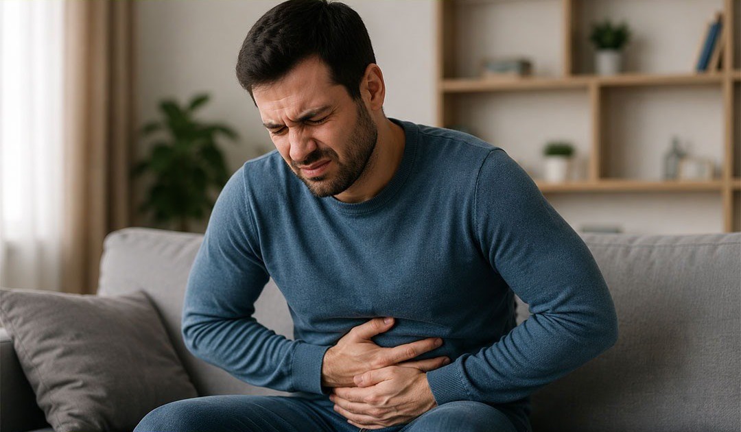 متى تتطلب آلام البطن تدخلاً طبياً عاجلاً؟