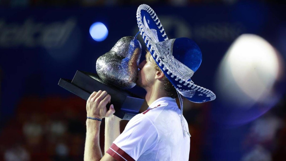 التنس يتحدى الرصاص في المكسيك