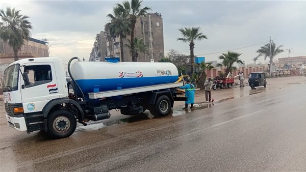 بعد وصولها إلى مطروح، محافظة أسيوط ترفع درجة الاستعداد القصوى لمواجهة نشاط الرياح