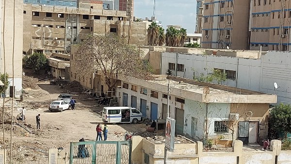ضحايا تسريب الغاز.. خروج جثامين أب وأم وطفليهما من مشرحة مستشفى بنها التعليمي