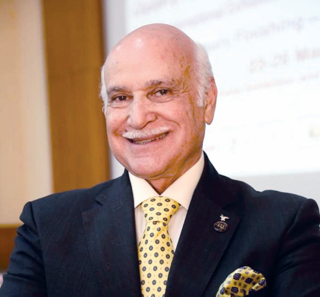 ‫ القرار المناسب في الوقت المناسب عنصر حاسم.. د. ميسر صديق يحدد: ضــوابط ومــهــارات الإدارة لتحــقــيق الأهــداف
