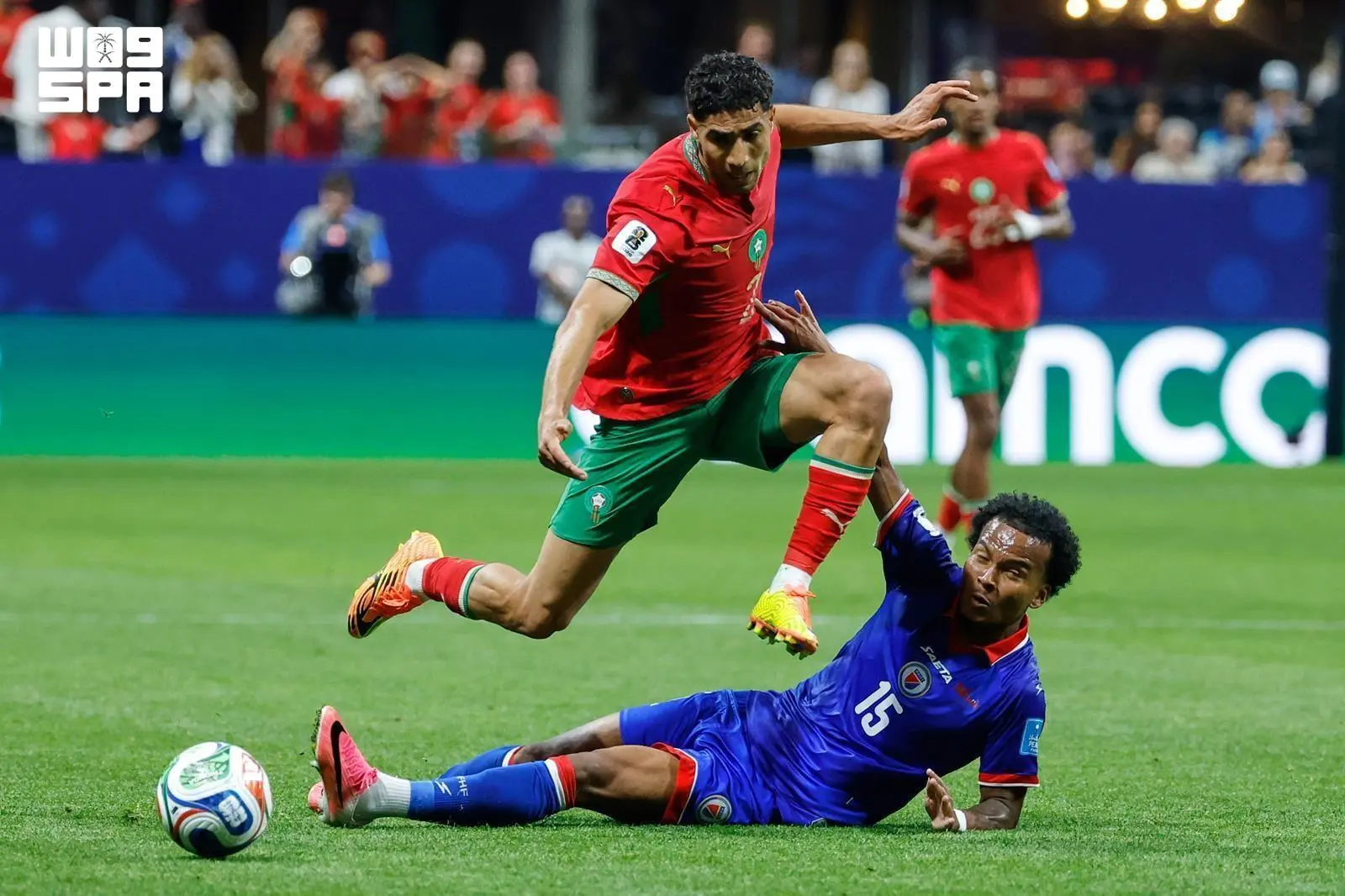 المنتخب المغربي يفوز على هايتي برباعية ويتأهل إلى دور الـ32 بكأس العالم