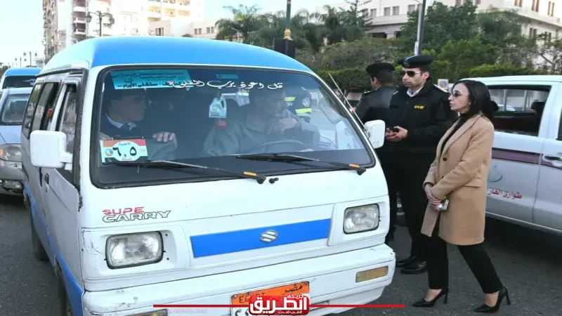 محافظ البحيرة تتابع التزام سيارات التاكسي والسرافيس بدمنهور