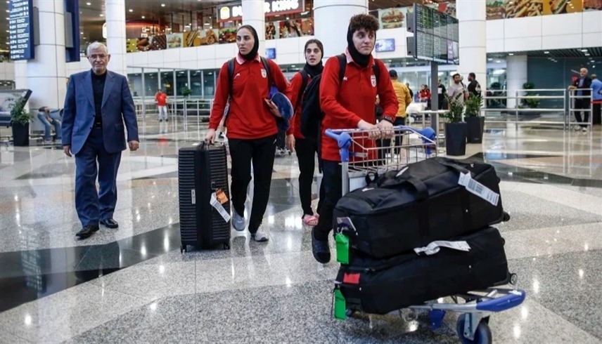 CNN SPORTS: أستراليا تنقل لاعبات منتخب إيران لموقع سري بعد تسريب مكانهن