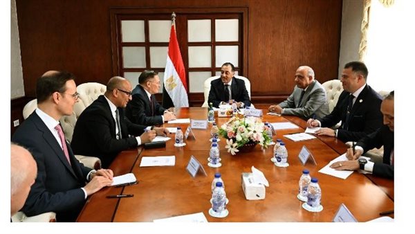 تفاصيل لقاء رئيس الوزراء والمدير العام لمؤسسة روساتوم الروسية الحكومية للطاقة الذرية