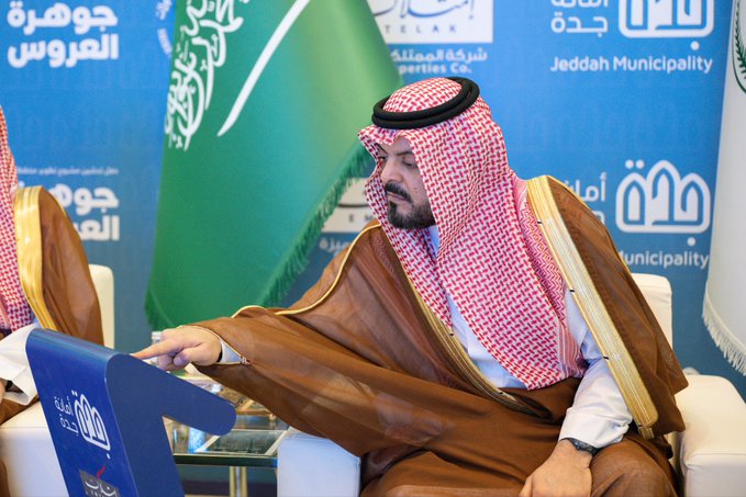 نائب أمير مكة المكرمة يُدشّن أكبر مشروع لتطوير مخططات جوهرة العروس شمال جدة