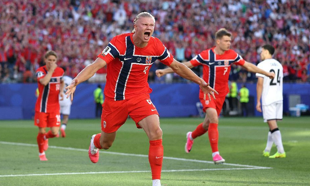 ثنائية هالاند تقود النرويج للفوز 4-1 على العراق العائد للمشاركة بكأس العالم