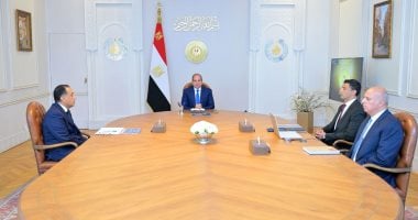 تستهدف زيادة الصادرات غير البترولية إلى 100 مليار دولار.. الرئيس السيسى يستعرض الاستراتيجية الصناعية الوطنية 2026 – 2030.. ويؤكد ضرورة العمل على تعزيز اندماج مصر في سلاسل الإنتاج العالمية وتوطين صناعة