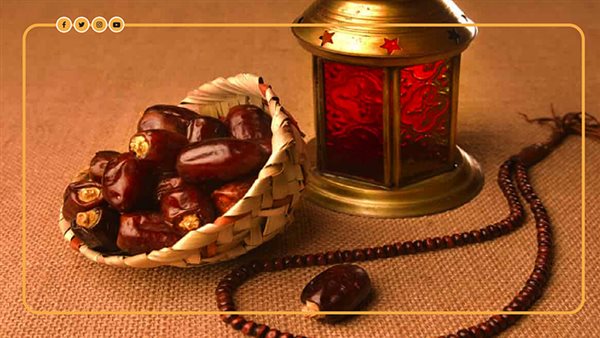 بين النهي والسنة، حكم صيام أيام التشريق مع الأيام القمرية من ذي الحجة