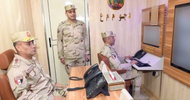الفريق أشرف سالم زاهر يتفقد الجاهزية القتالية للمنطقة المركزية العسكرية