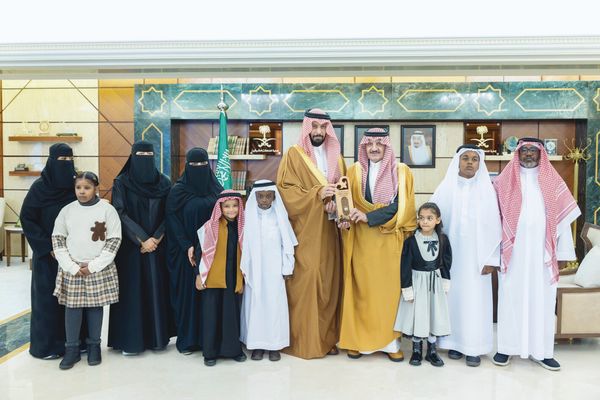 سعود بن نايف: القيادة تولي الأيتام واليتيمات عناية كبيرة