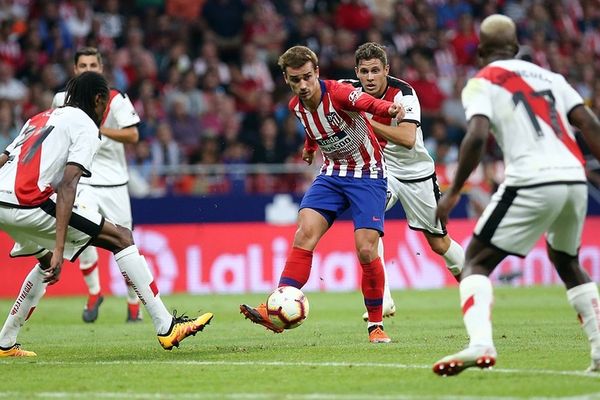 أتلتيكو مدريد يخسر أمام رايو فاليكانو بثلاثية نظيفة في الدوري الإسباني