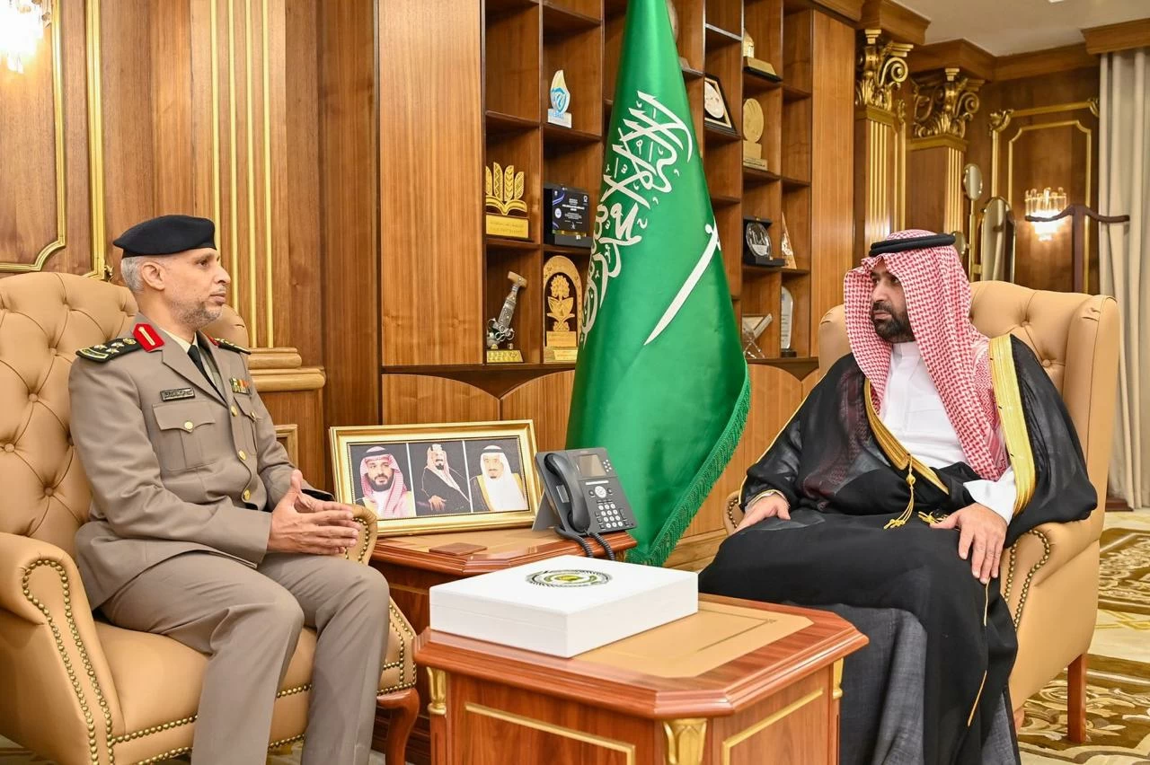 أمير جازان يطلع على جهود مكافحة المخدرات بالمنطقة