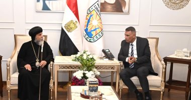 محافظ جنوب سيناء يستقبل الأنبا أبولو أسقف جنوب سيناء لتهنئته بعيد الفطر