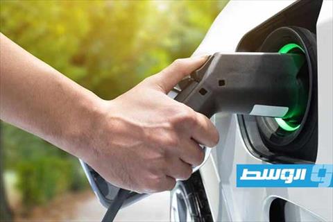 نصائح ذكية للعناية بسيارتك الكهربائية في الأجواء الحارة