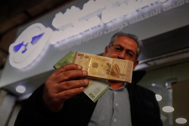 سعر صرف الدولار و اليورو و الذهب مقابل الليرة السورية الجمعة 3 \ 7 \ 2026