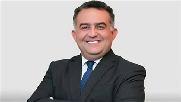 رئيس البورصة الجديد.. 8 معلومات عن عمر رضوان