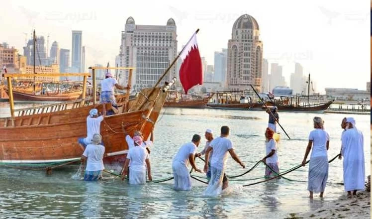 قطر: وفاة مواطن وإصابة مقيم بشظايا العمليات العسكرية