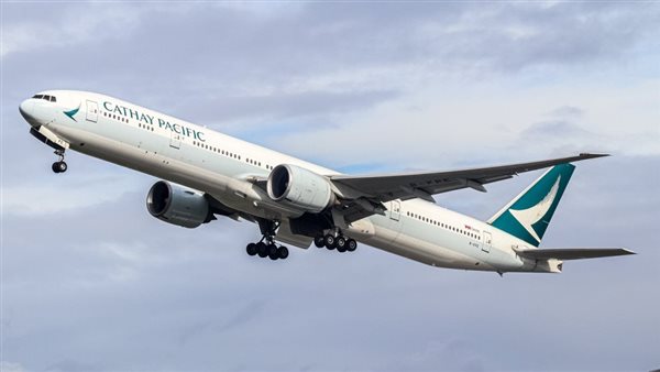 شركة طيران كاثي باسيفيك تعلق رحلاتها إلى دبي حتى 30 إبريل