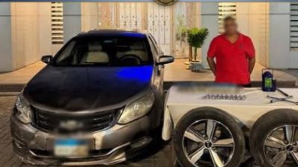بسيارة مستأجرة ولوحات معدنية مخالفة.. ضبط عاطل سرق إطارات من مدينة نصر