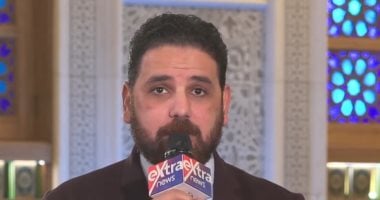 الآذان بصوت المبتهل أسامة علام فى برنامج باب الرجاء