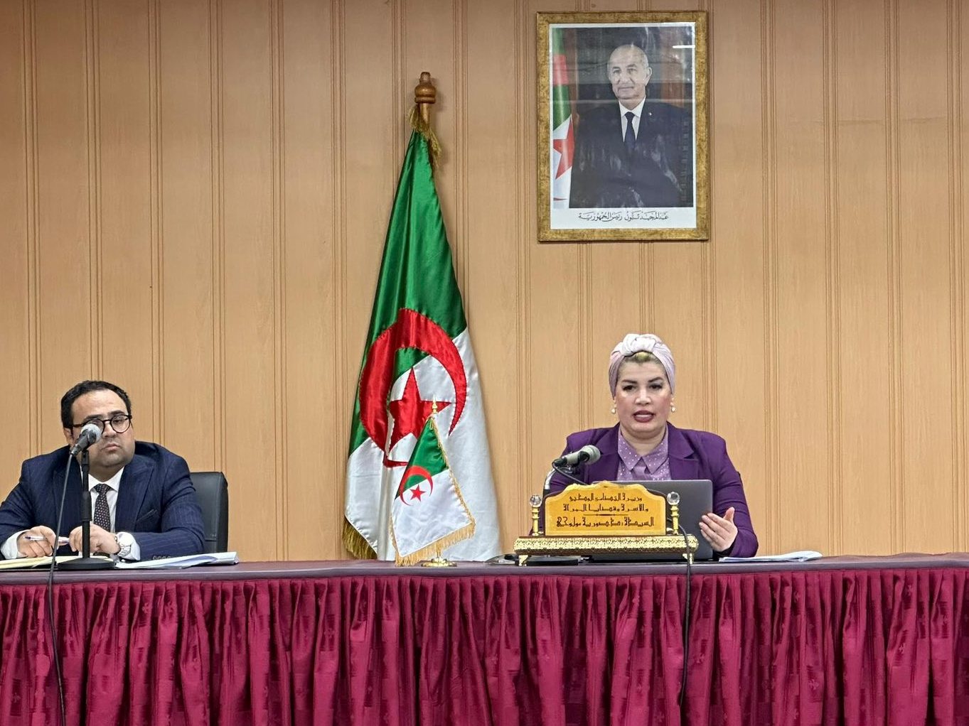 مولوجي تشرف على تنصيب فوج عمل متعدد القطاعات والتخصصات مكلف بإنجاز الخريطة الاجتماعية للجزائر