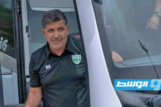 الأفريقي يستقر.. طارق الحضيري بديلاً لأربيش في مرحلة السداسي