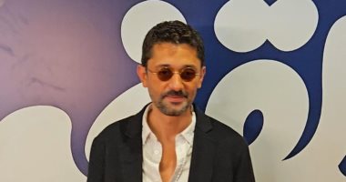 كريم محمود عبد العزيز يحتفل بعيد ميلاد ابنته خديجة
