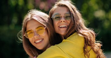 يوم الصديقات.. 4 أبراج من أجمل وأفضل الصديقات أبرزهن السرطان