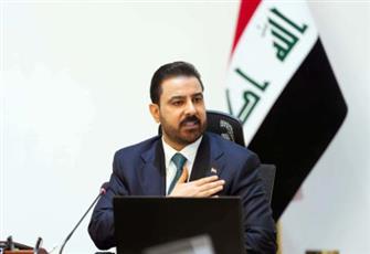 رئيس وزراء العراق يدعو للإبلاغ عن الأموال المنهوبة ويقر مكافآت مجزية