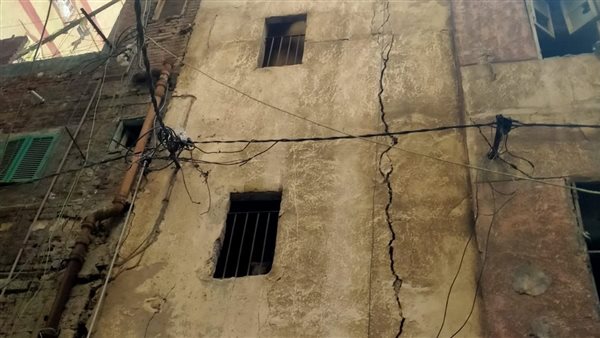 انهيار سقف عقار خال من السكان بمنطقة بحري في الإسكندرية