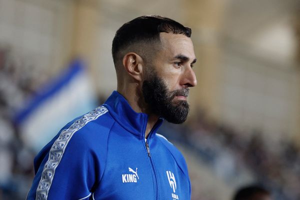 مدرب فرنسا السابق يكشف خطأه مع كريم بنزيما