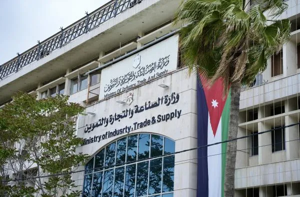 وزارة الصناعة: 71 مخالفة خلال 82 جولة رقابية في الأسواق خلال عيد الأضحى