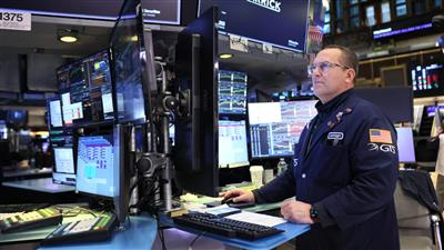 مخاوف في الشركات الأمريكية.. بعد حكم المحكمة العليا بشأن الرسوم الجمركية