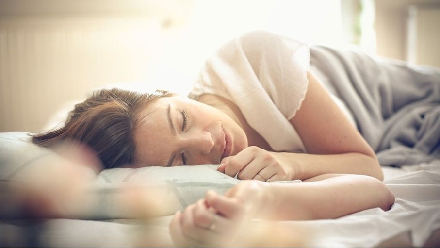 متى يصبح سيلان اللعاب أثناء النوم مشكلة صحية خطيرة؟