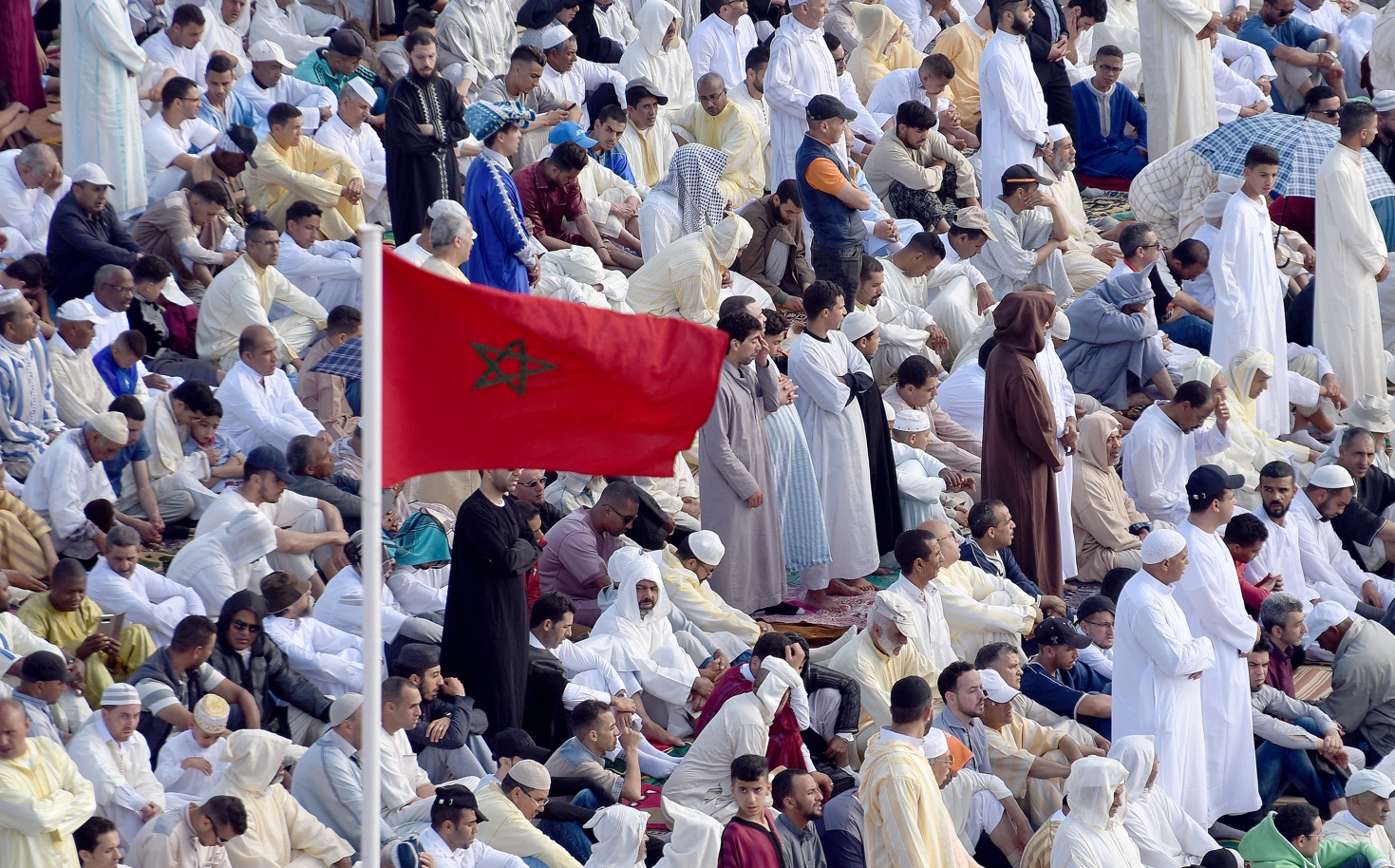 الحكومة تعلن عن عطلة استثنائية بمناسبة عيد الفطر المبارك
