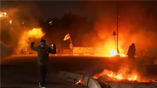 واشنطن تسحب موظفيها "غير الضروريين" من البحرين والعراق والأردن