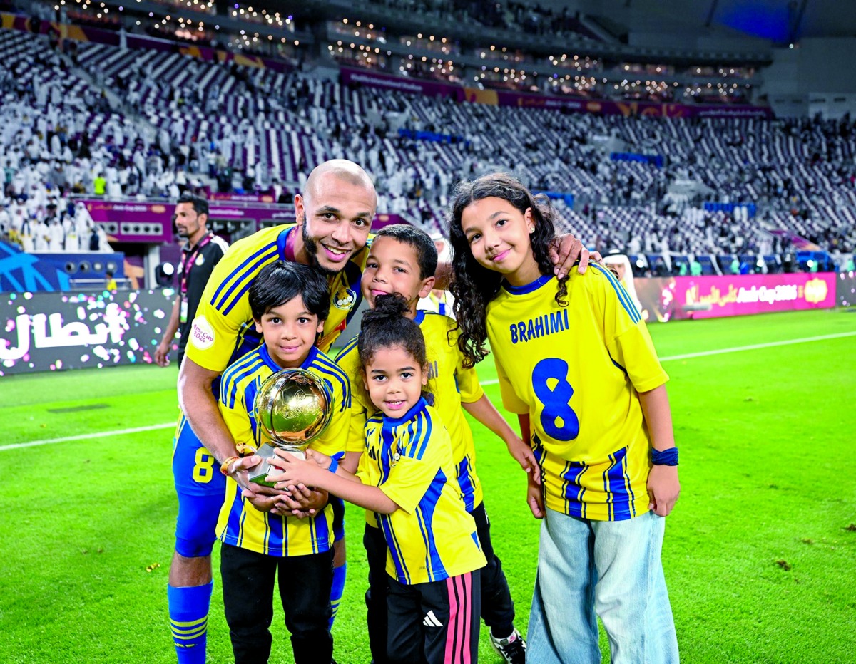 ‫ ياسين براهيمي «عريس» النهائي: التتويج بأغلى الكؤوس فرحة لا توصف
