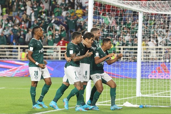 بالميراس يفوز على براغانتينو ويعزز صدارته في الدوري البرازيلي