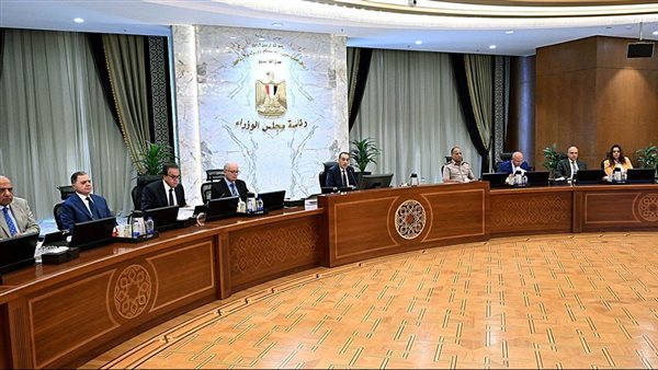 وزير الكهرباء: تحويل أكثر من 1.1 مليون عداد كودي إلى قانوني بعد توفيق أصحابها لأوضاعهم