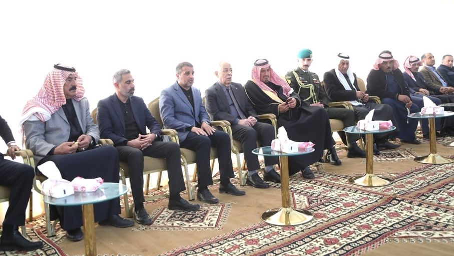 مندوبا عن الملك وولي العهد...العيسوي يعزي العدوان والأحمد