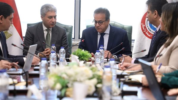 وزير الصحة يبحث تطوير الخدمات الطبية المقدمة للسائحين لتعزيز جاذبية مصر كمقصد عالمي متميز