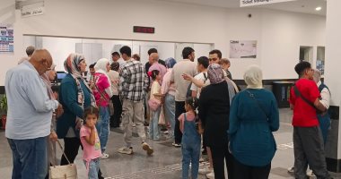 ​إقبال جماهيرى كبير على مونوريل شرق النيل فى آخر أيام إجازة عيد الأضحى