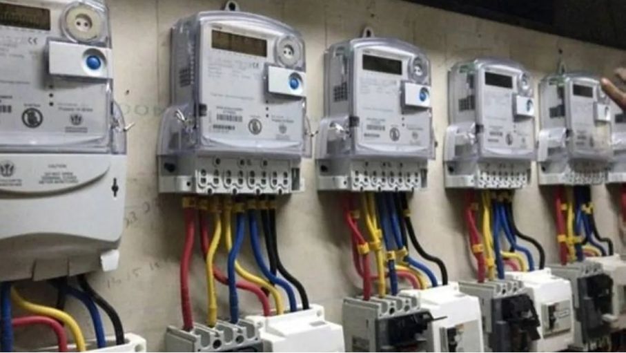 تطبيق ذكي يتيح للمشتركين متابعة استهلاك الكهرباء والفواتير آليًا