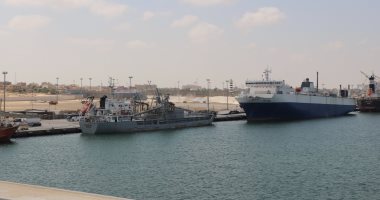 إغلاق ميناء العريش البحرى بسبب الطقس والرياح