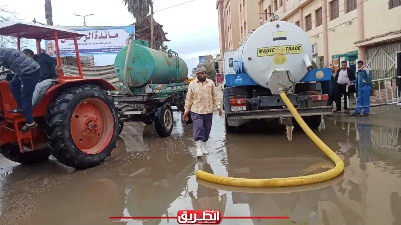 محافظ الشرقية يوجه برفع مياه الأمطار وإزالة آثارها عاجلًا