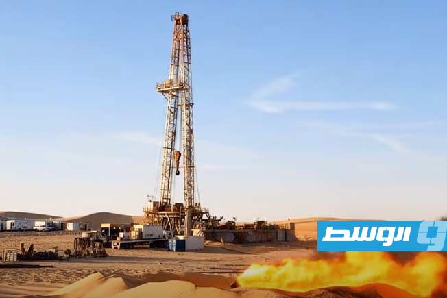 حفر بئر نفطية بحقل زلطن