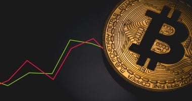 "بيتكوين" تتجاوز 78 ألف دولار مدفوعة بأقوى تدفقات مؤسسية منذ أبريل 2025